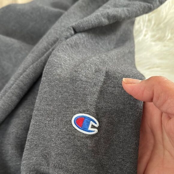 Champion Men's Gray Hoodie - Picture 6 of 7